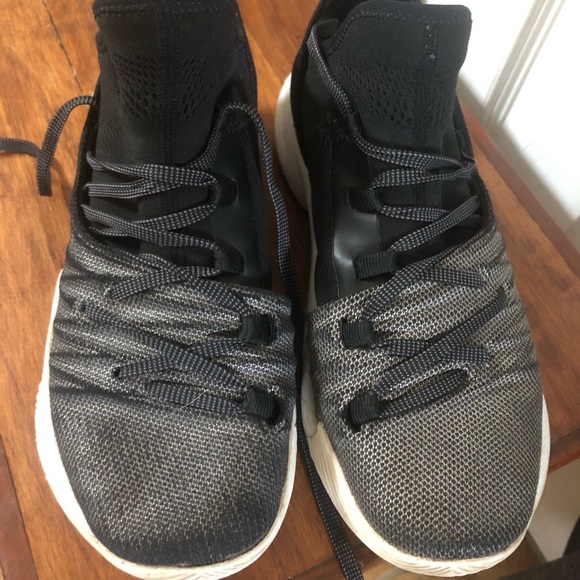curry 5 youth shoes